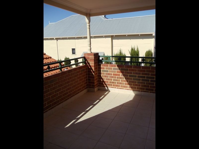 81B Caledonian Avenue, Maylands WA 6051