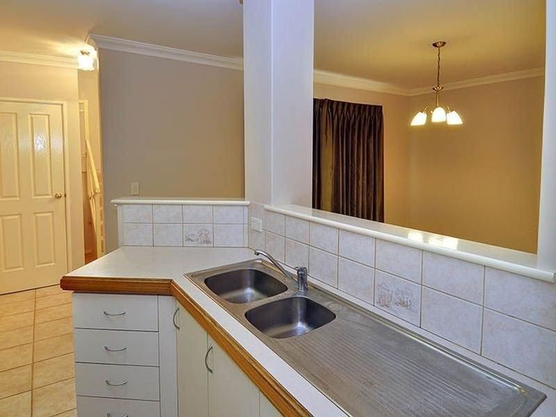 2a Cantlebury Road, Bayswater WA 6053