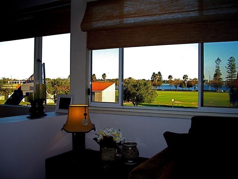 14/114 Terrace Road, Perth WA 6000
