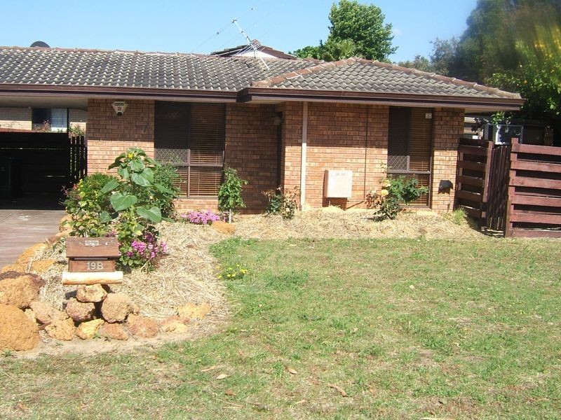 19b Ellerby Street, Glendalough WA 6016