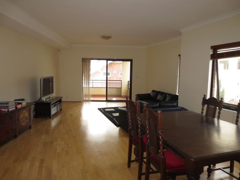 3/131 Royal Street, East Perth WA 6004