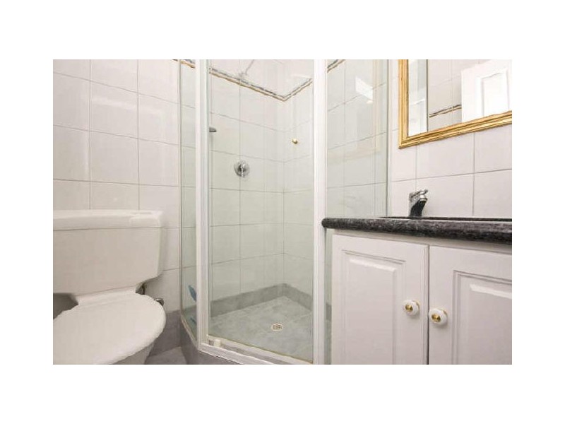 6/28 Waterloo Crescent, East Perth WA 6004