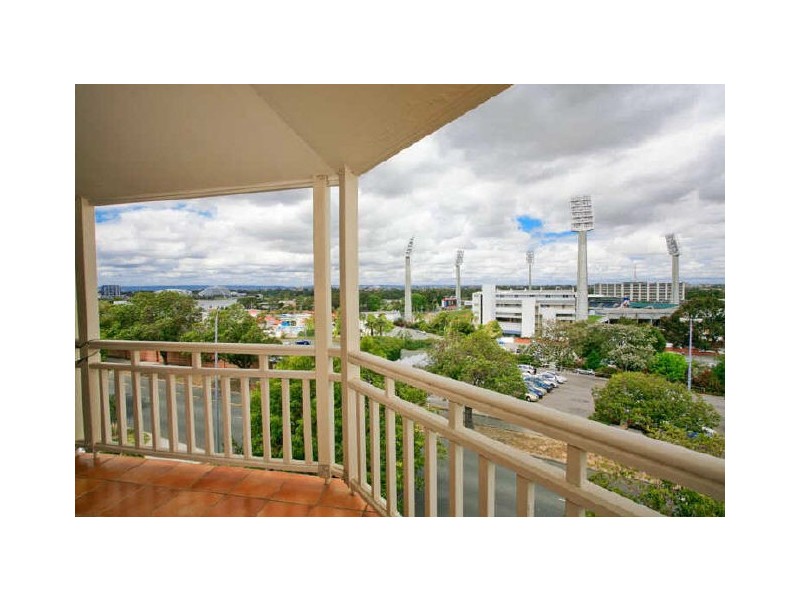 11/16 Waterloo Crescent, East Perth WA 6004