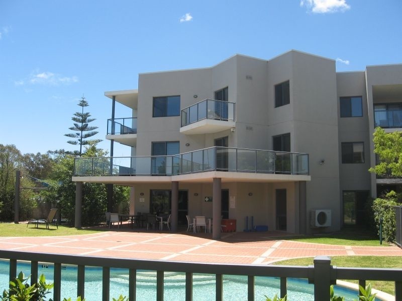 32/25 Melville Parade, South Perth WA 6151