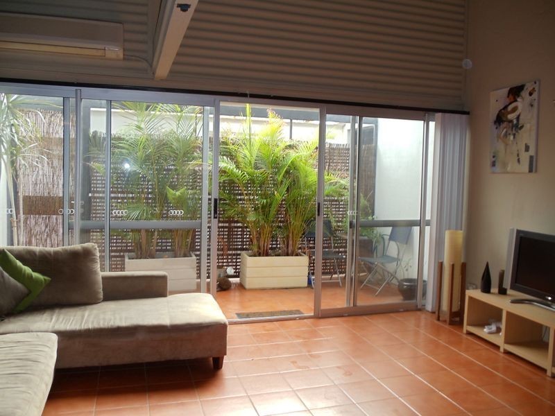 3 Little Brown Street, East Perth WA 6004