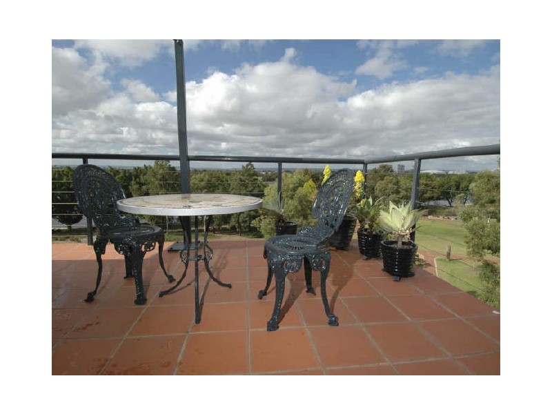 36 Jewell Lane, East Perth WA 6004