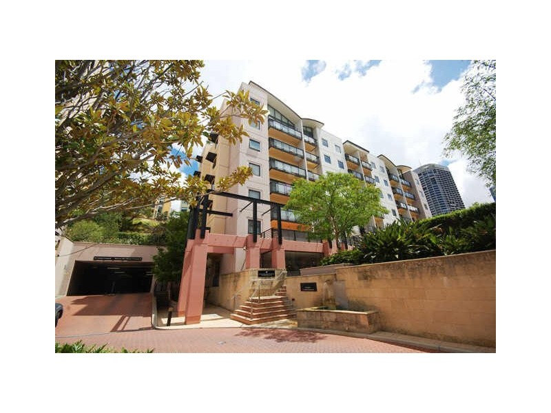 504/112 Mounts Bay Road, Perth WA 6000