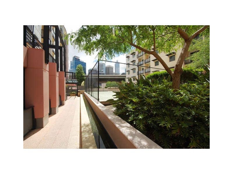 504/112 Mounts Bay Road, Perth WA 6000