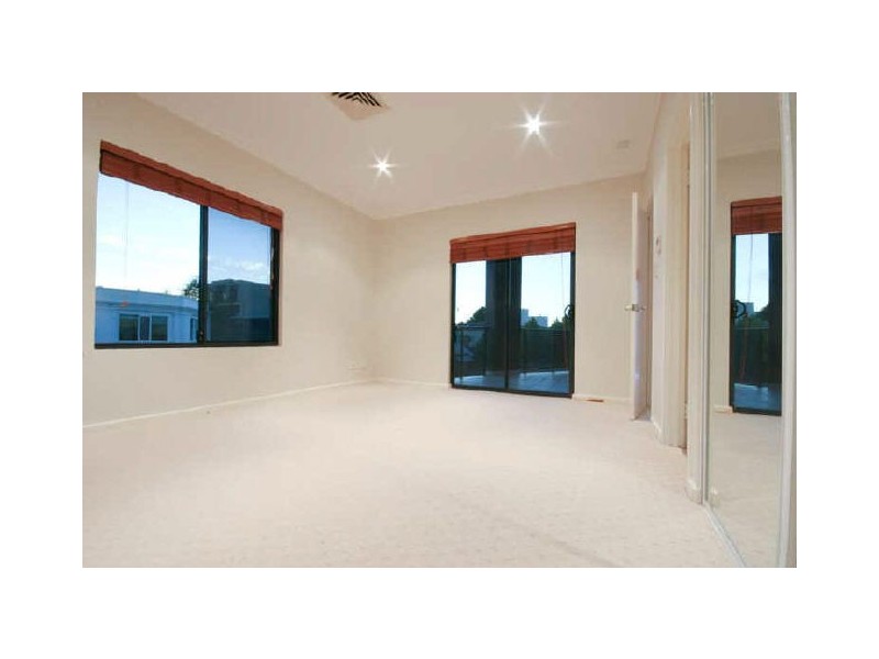 16/118 Royal Street, East Perth WA 6004