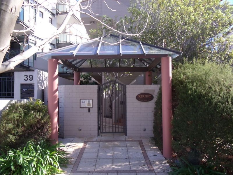 9/37 Mill Point Road, South Perth WA 6151