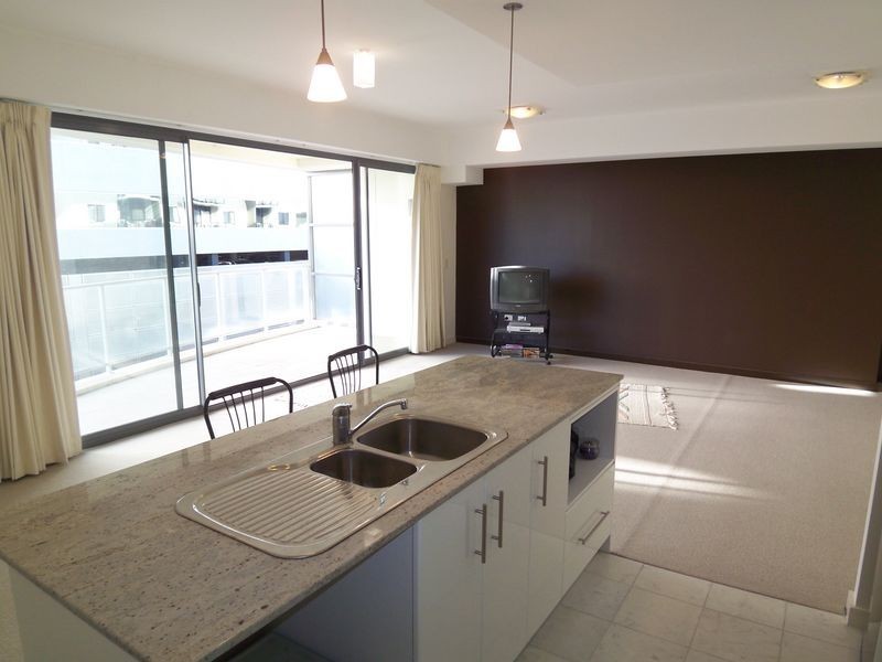 19/11 Bennett Street, East Perth WA 6004