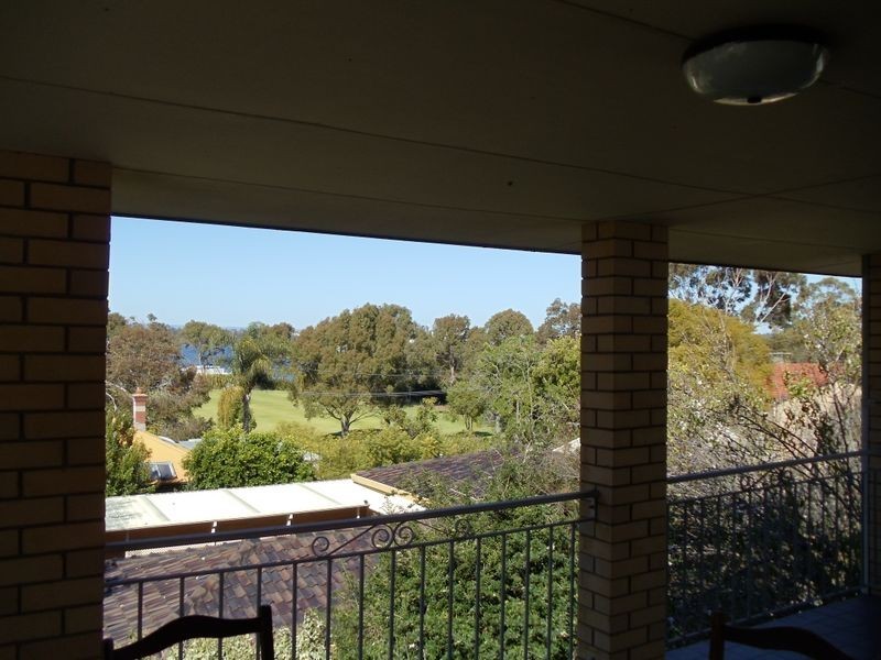 26 Fourth Avenue East, Maylands WA 6051