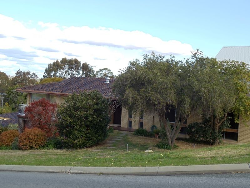 26 Fourth Avenue East, Maylands WA 6051