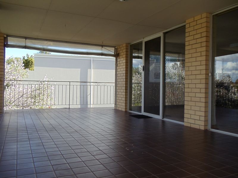 26 Fourth Avenue East, Maylands WA 6051