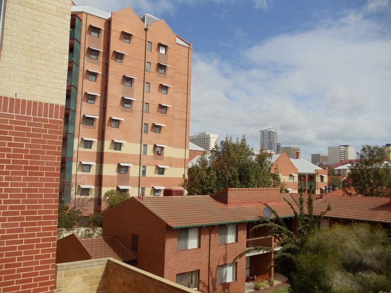 15/55 Wellington Street, East Perth WA 6004