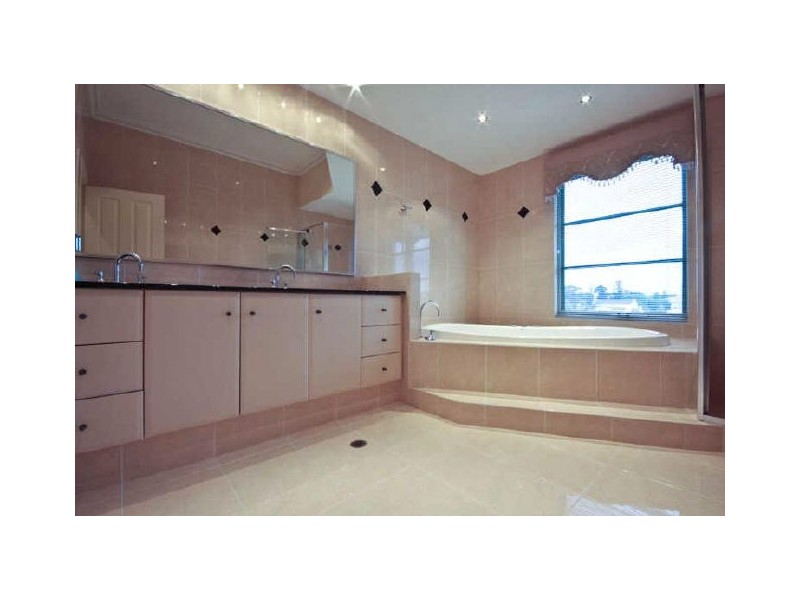 14 Kensington Street, East Perth WA 6004