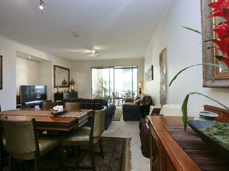 9/1 Henry Lawson Walk, East Perth WA 6004