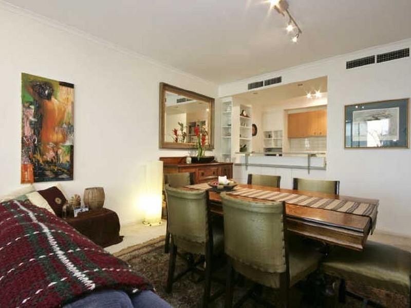 9/1 Henry Lawson Walk, East Perth WA 6004