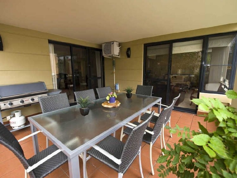 2/60-62 Henry Lawson Walk, East Perth WA 6004