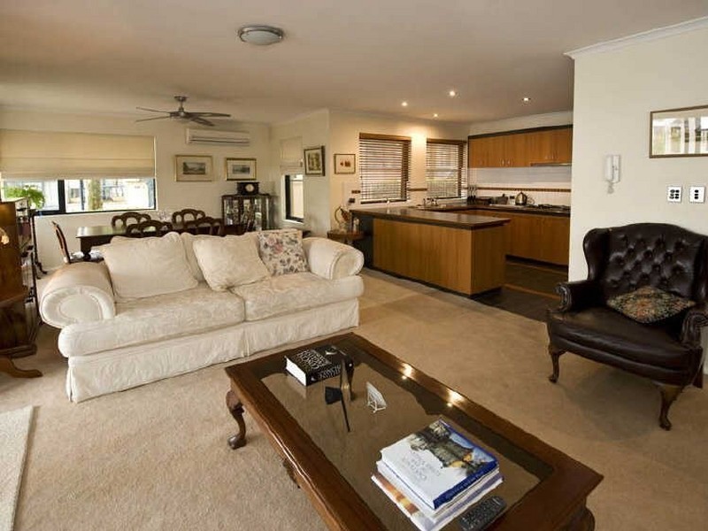 2/60-62 Henry Lawson Walk, East Perth WA 6004