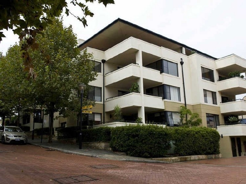 2/60-62 Henry Lawson Walk, East Perth WA 6004