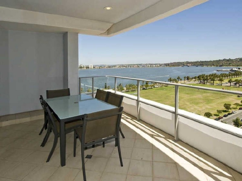 E01/108 Terrace Road, East Perth WA 6004