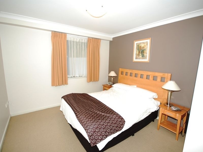 A24/126 Mounts Bay Road, Perth WA 6000