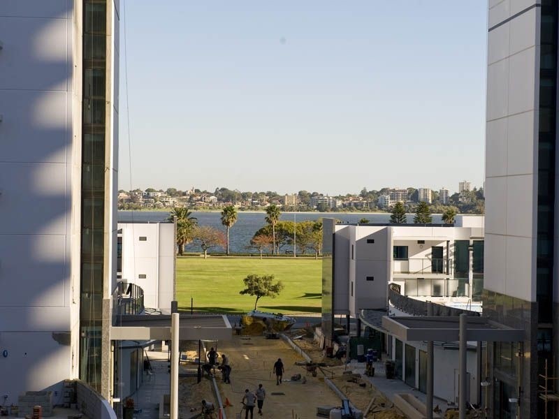 18/98 Terrace Road, East Perth WA 6004