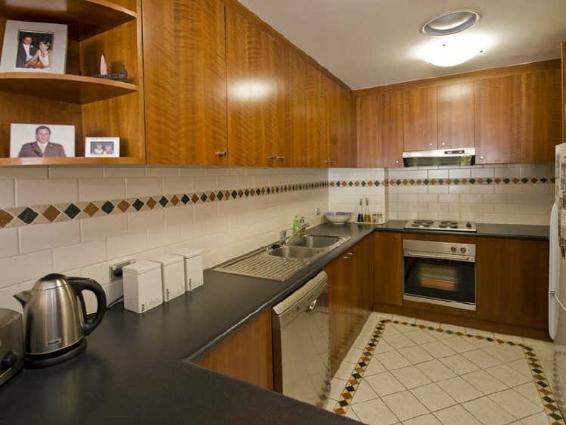 12B/2 Henry Lawson Walk, East Perth WA 6004