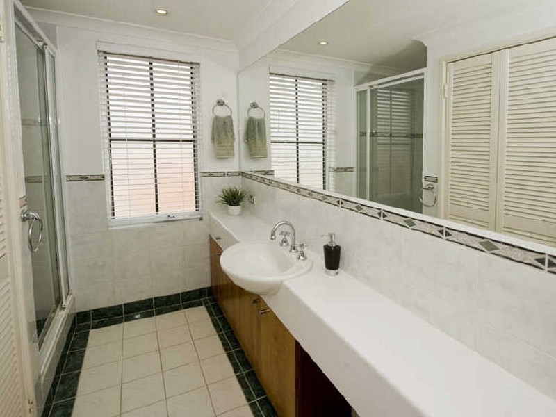 12B/2 Henry Lawson Walk, East Perth WA 6004