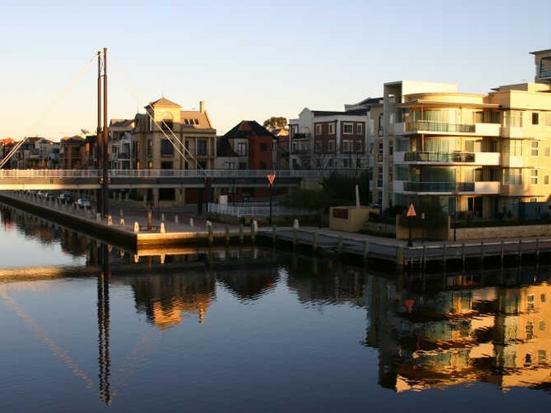 12B/2 Henry Lawson Walk, East Perth WA 6004