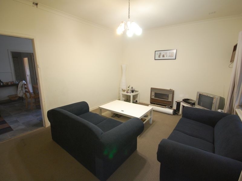 6 Humphry Street, St James WA 6102