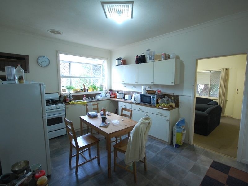 6 Humphry Street, St James WA 6102