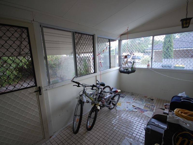 6 Humphry Street, St James WA 6102