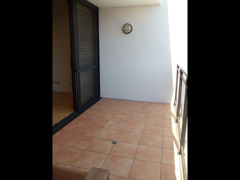 28/82 Royal Street, East Perth WA 6004