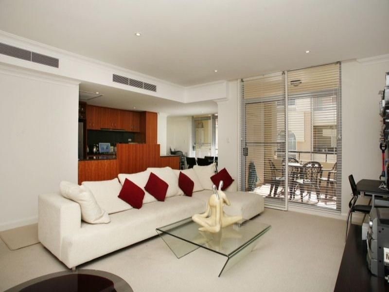 39/20 Royal Street, East Perth WA 6004