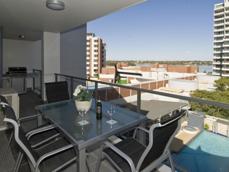 79/131 Adelaide Terrace, East Perth WA 6004