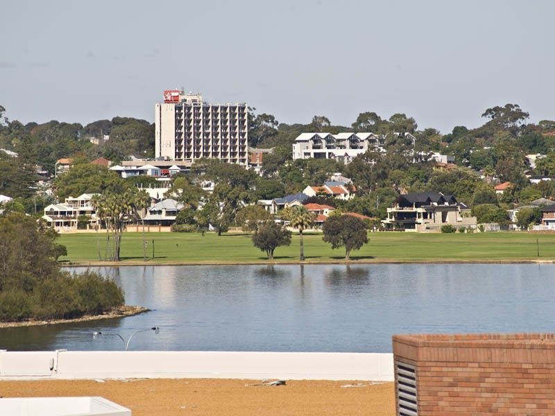 79/131 Adelaide Terrace, East Perth WA 6004