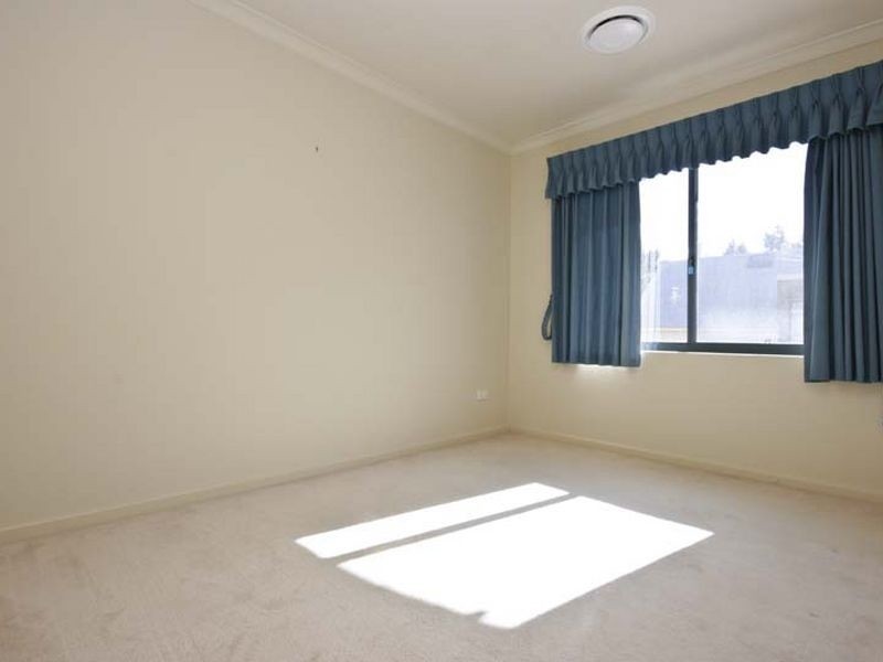 16 Constitution Street, East Perth WA 6004