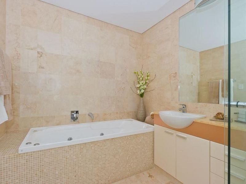 8/113 Royal Street, East Perth WA 6004