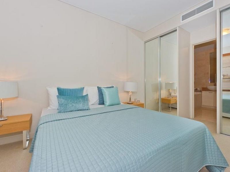 8/113 Royal Street, East Perth WA 6004