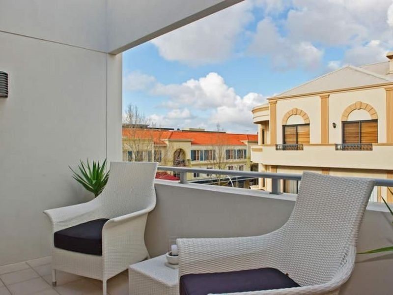 8/113 Royal Street, East Perth WA 6004