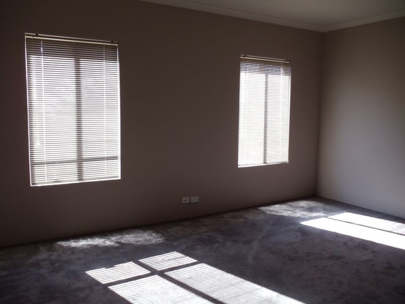 11 Travers Way, Aveley WA 6069