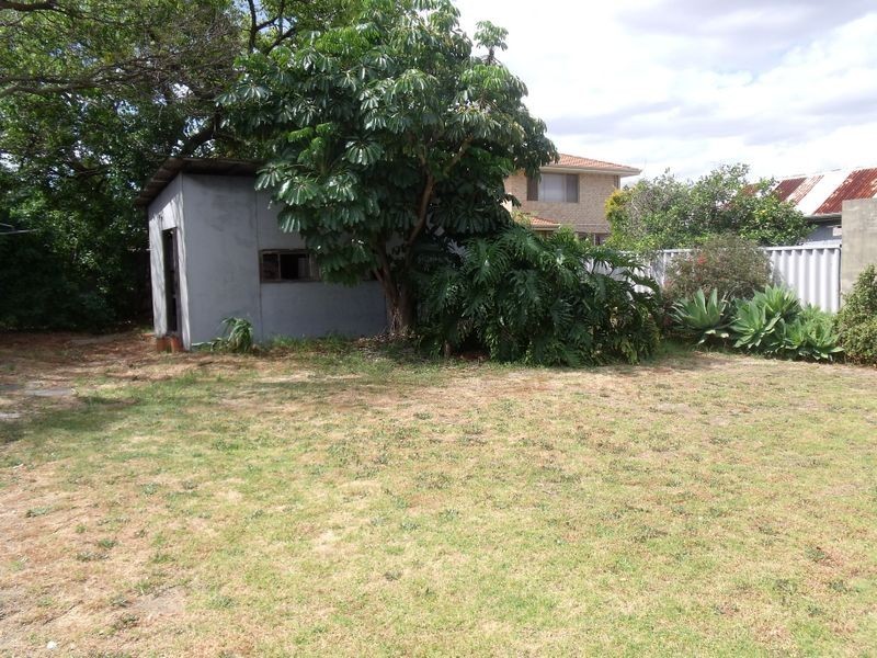 37 Tuart Street, Yokine WA 6060
