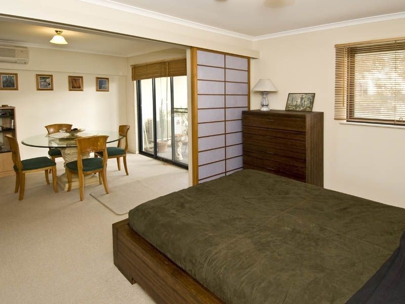 17/2 Outram Street, West Perth WA 6005