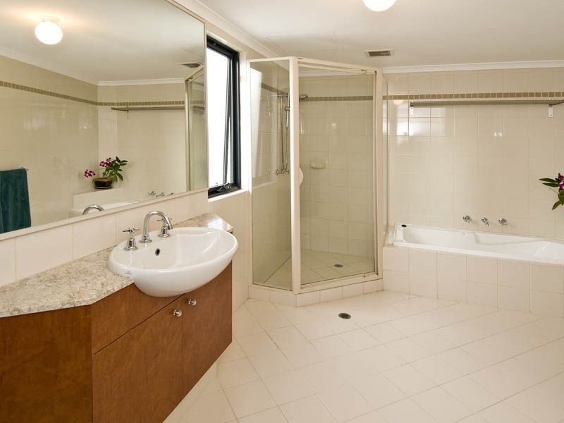17/2 Outram Street, West Perth WA 6005