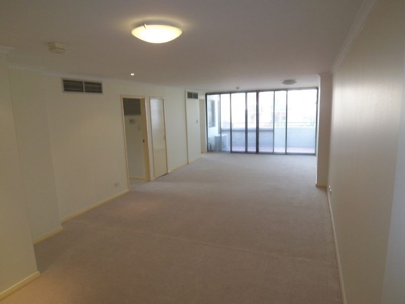 9/82 Royal Street, East Perth WA 6004