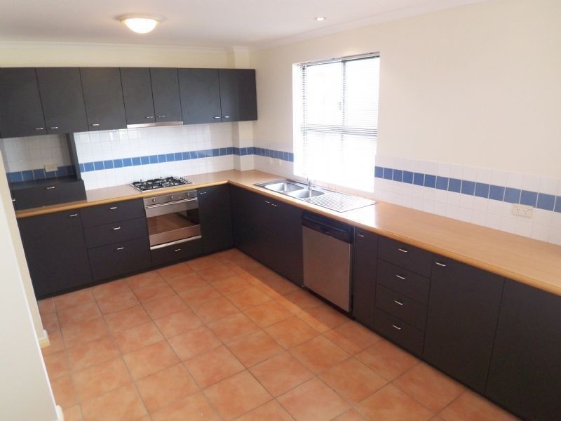 9/82 Royal Street, East Perth WA 6004