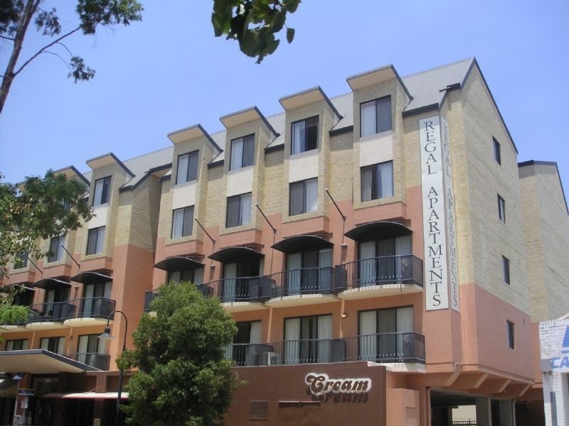 20/11 Regal Place, East Perth WA 6004