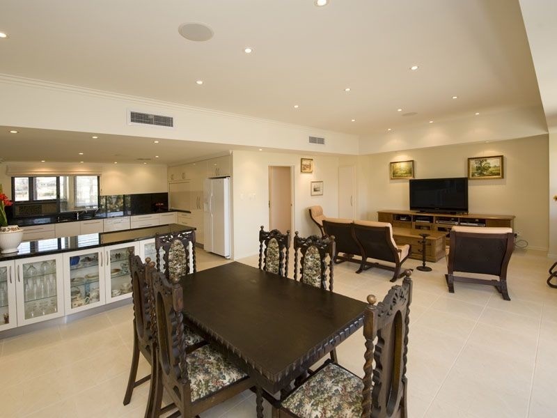 7 Vanguard Terrace, East Perth WA 6004
